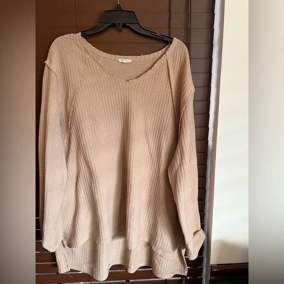 JODIFL Tops - JODIFL Textured Beige Knit Top